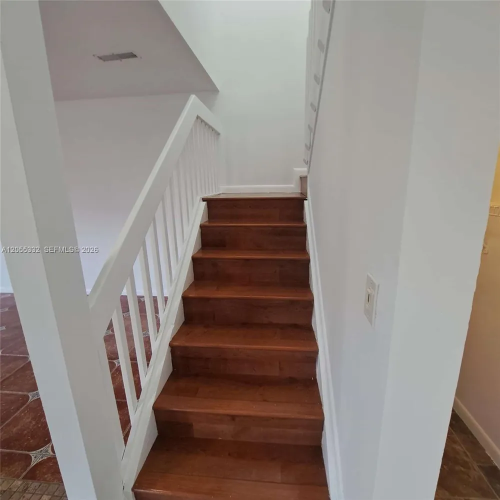 2501 NW 99th Ave #2501 Coral Springs, FL 33065