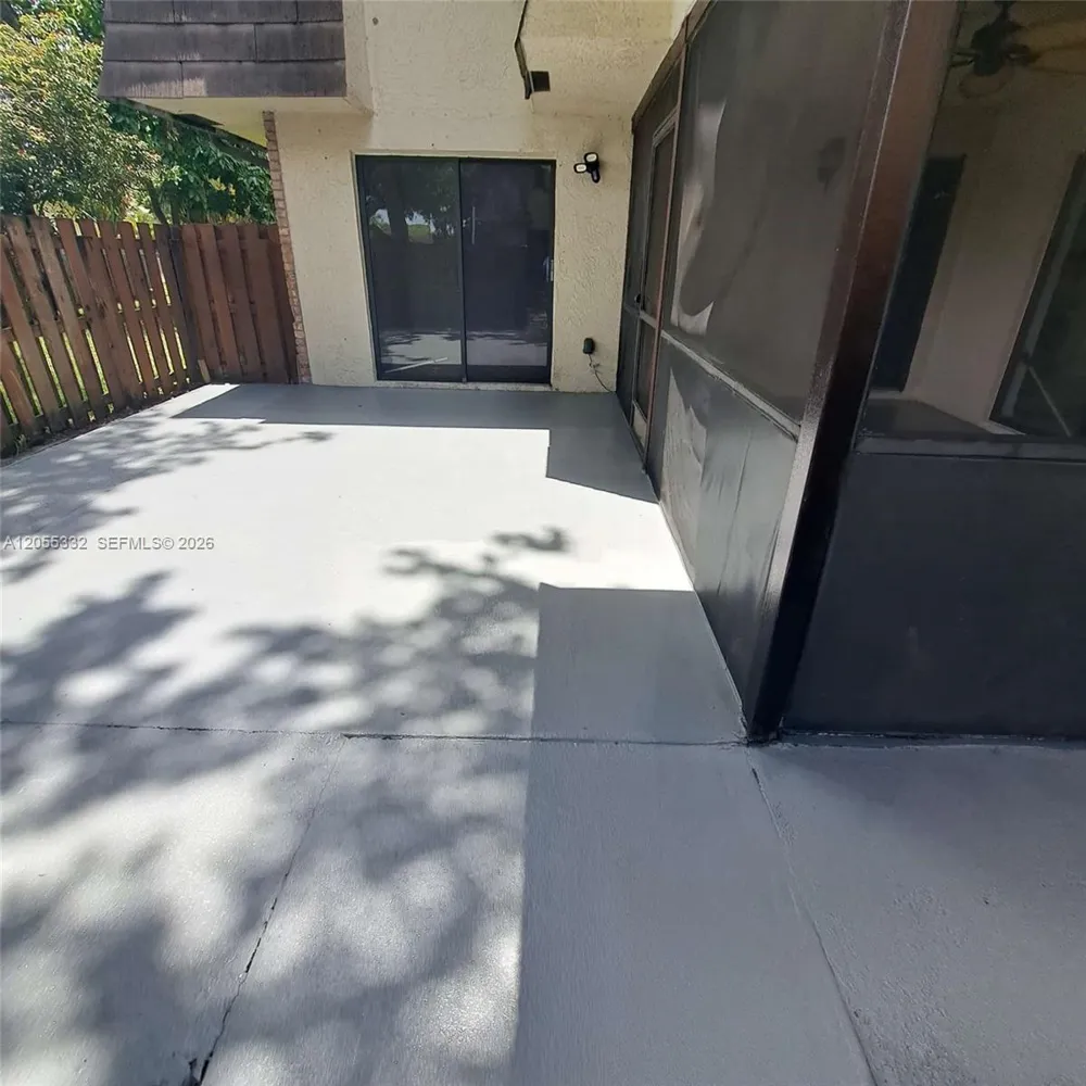 2501 NW 99th Ave #2501 Coral Springs, FL 33065