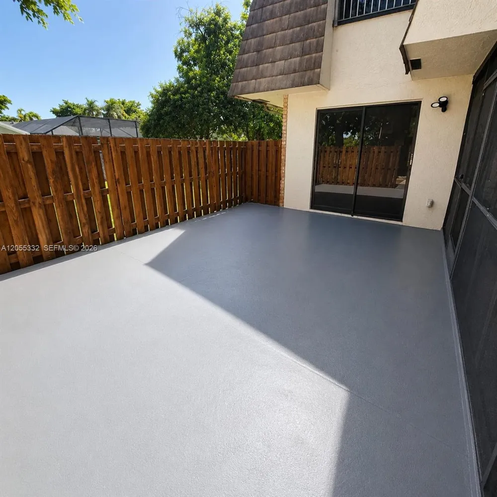 2501 NW 99th Ave #2501 Coral Springs, FL 33065
