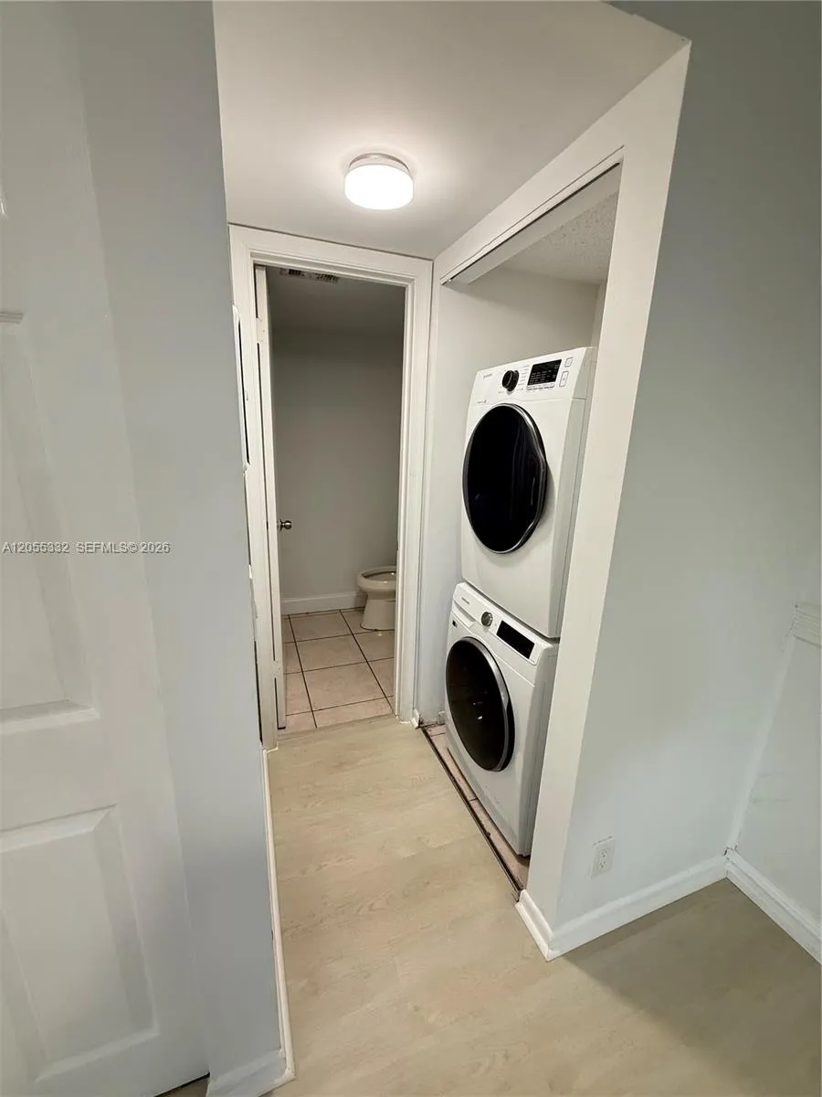 2501 NW 99th Ave #2501 Coral Springs, FL 33065