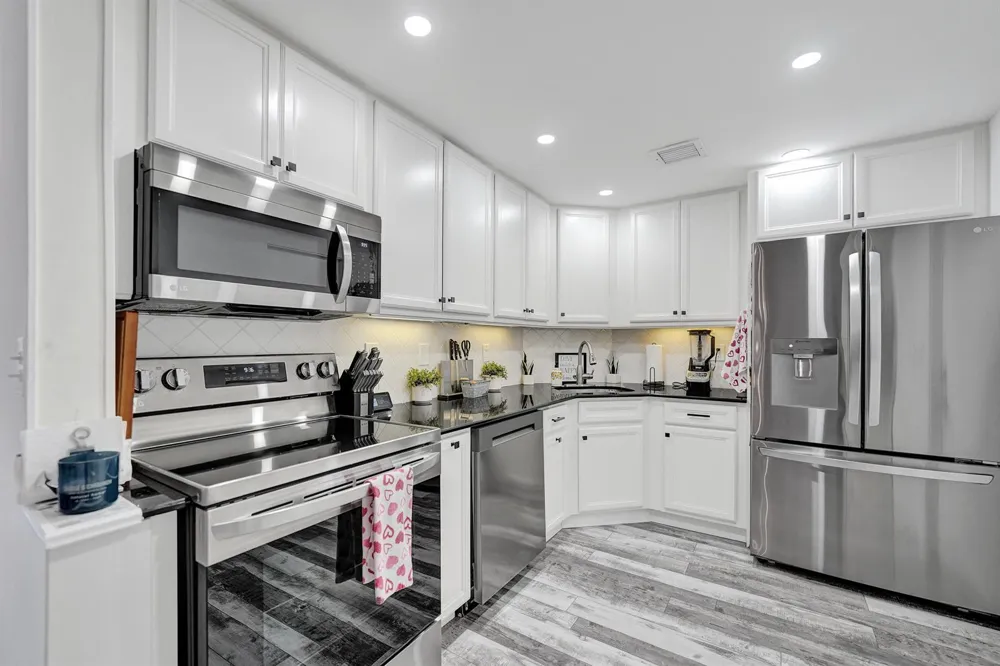 1930 NE 2ND AVENUE #216L Wilton Manors, FL 33305