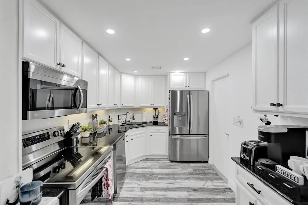 1930 NE 2ND AVENUE #216L Wilton Manors, FL 33305