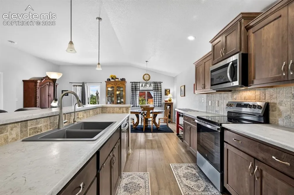 1005 Kirkwood Drive Pueblo, CO 81007