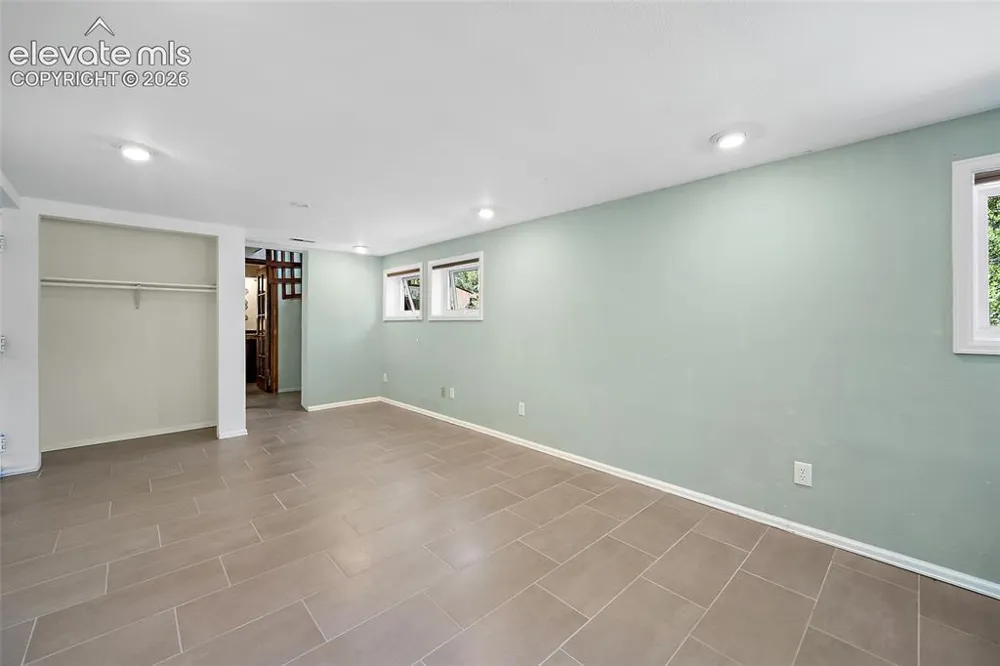 17 Washington Avenue Manitou Springs, CO 80829