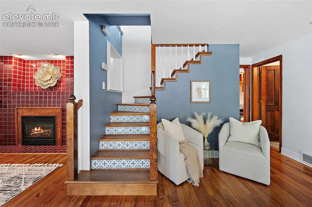 17 Washington Avenue Manitou Springs, CO 80829
