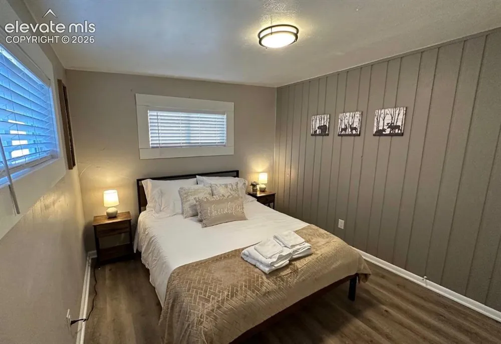 8220 W Highway 24 Cascade, CO 80809