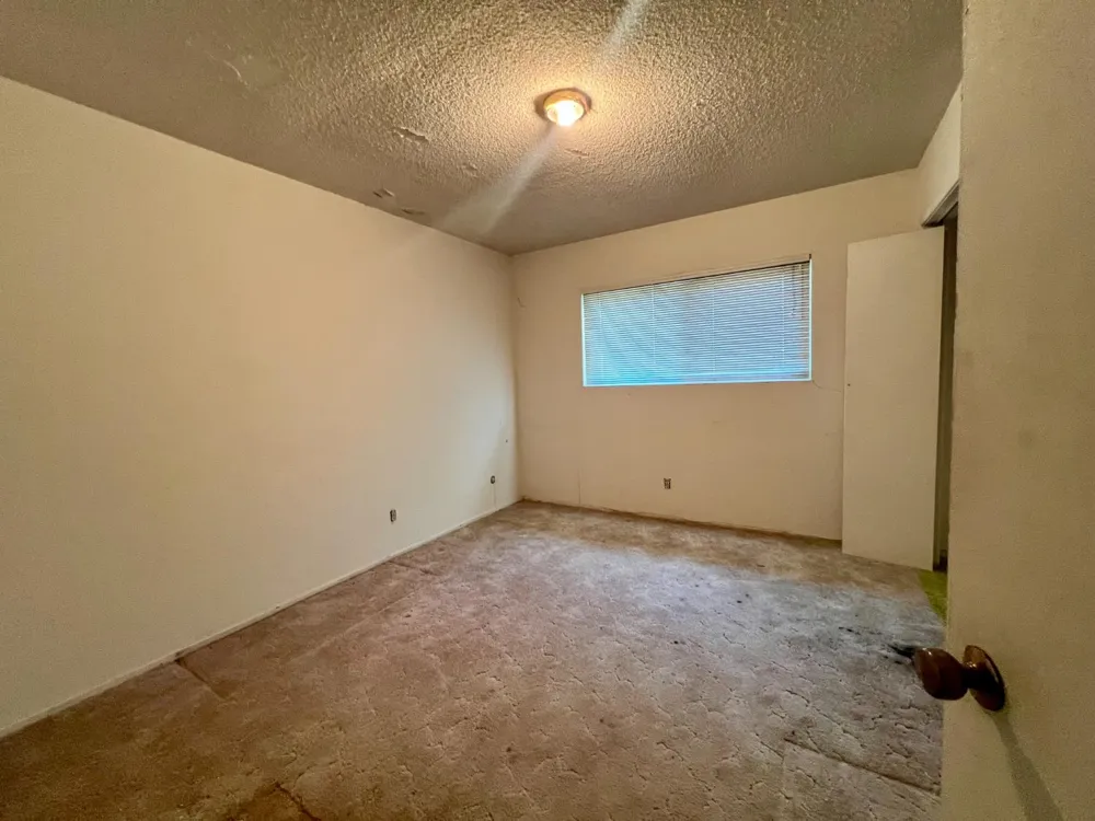 1569 E Olive Avenue Porterville, CA 93257