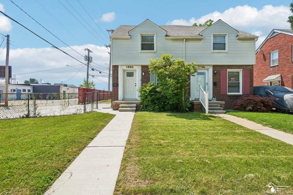 1886 15th Street Wyandotte City, MI 48192