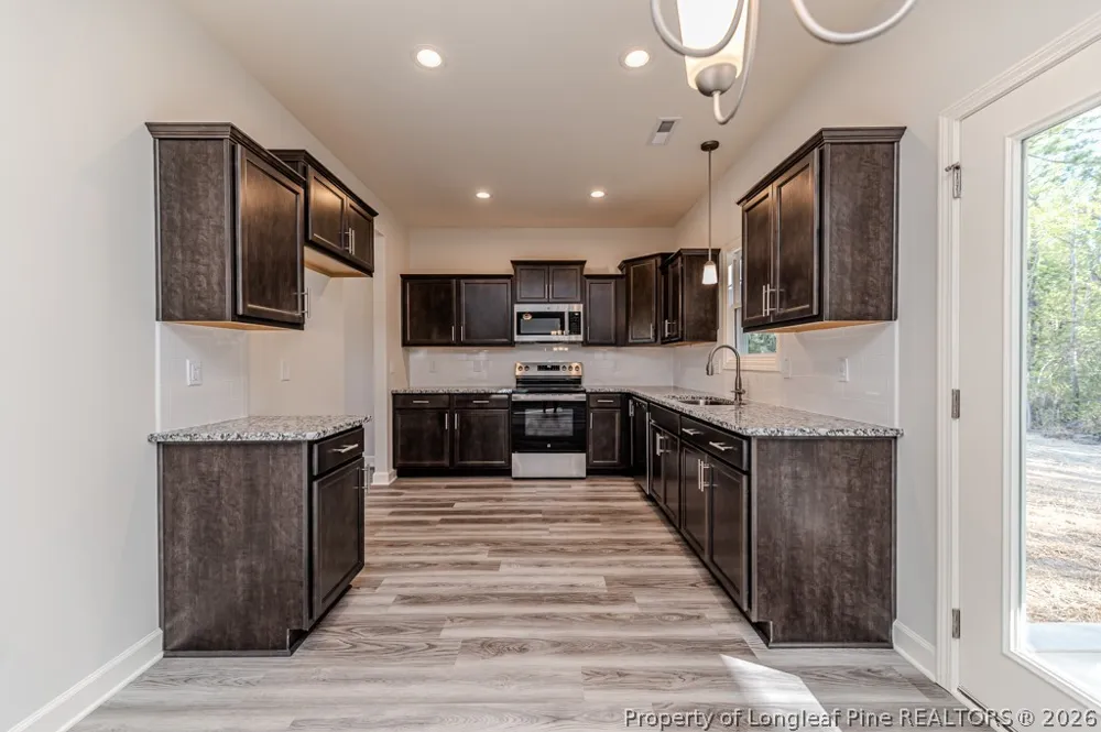 87 Onslow Court Spring Lake, NC 28390