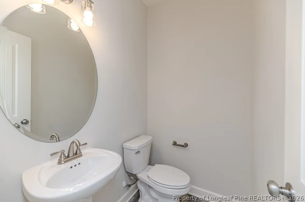 87 Onslow Court Spring Lake, NC 28390