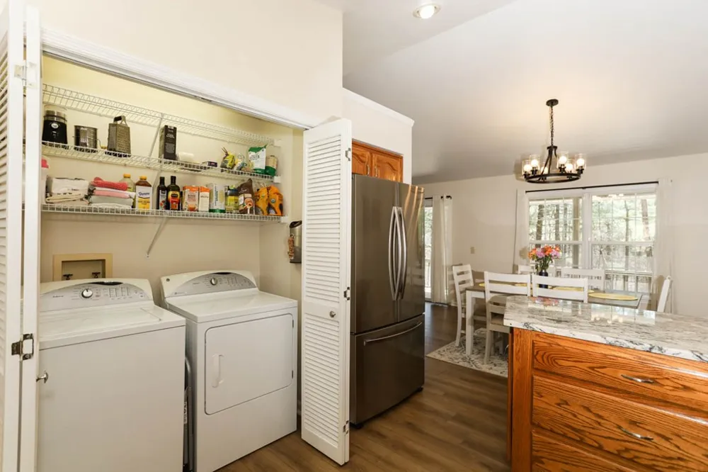 5302 Summerwood Lane Young Harris, GA 30582
