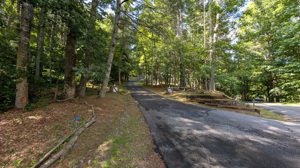 5302 Summerwood Lane Young Harris, GA 30582