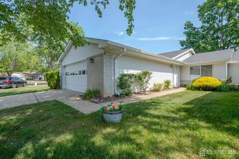 742-A Pompton Road