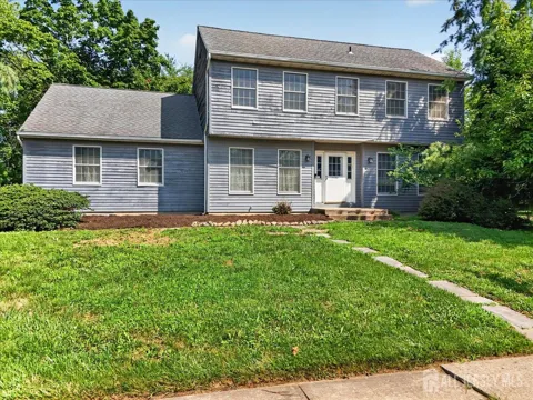 1 Dutchess Lane