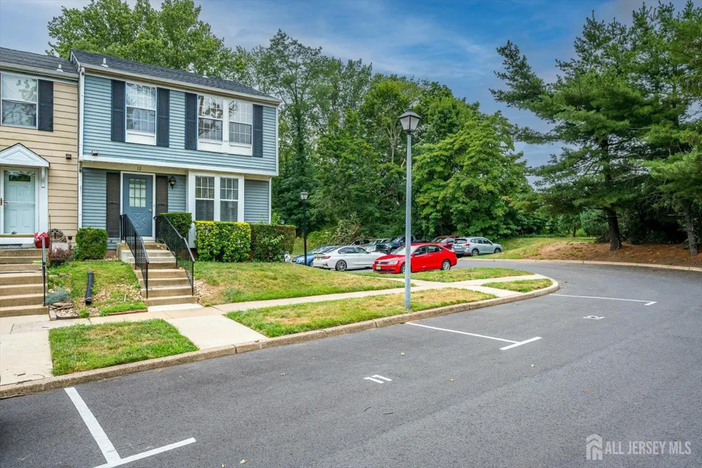 12 S Hill Drive Hamilton, NJ 08610
