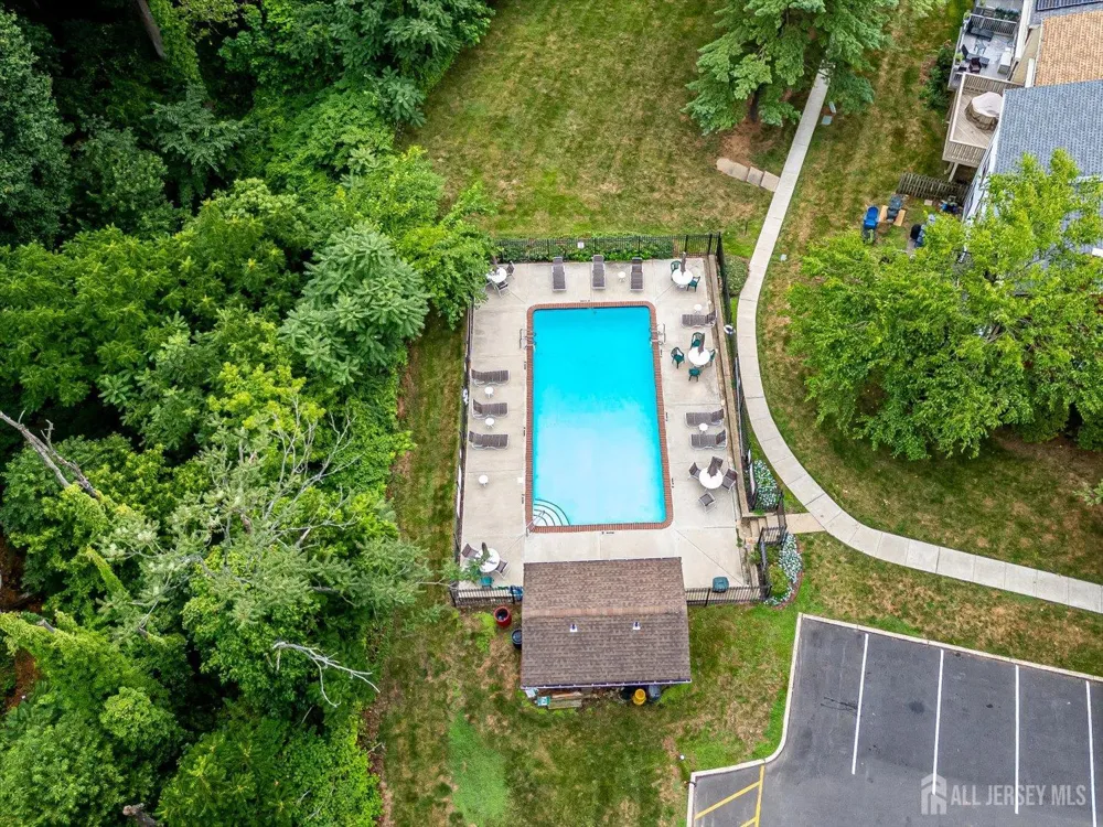 12 S Hill Drive Hamilton, NJ 08610