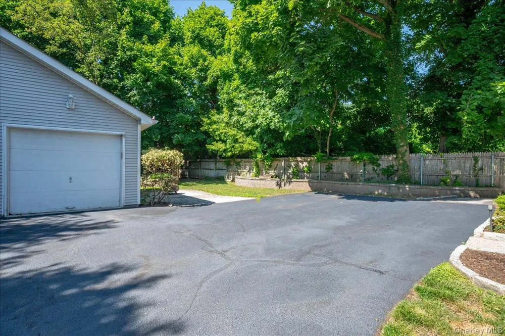 76 Smith Avenue Nyack, NY 10960