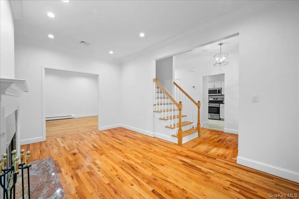 76 Smith Avenue Nyack, NY 10960