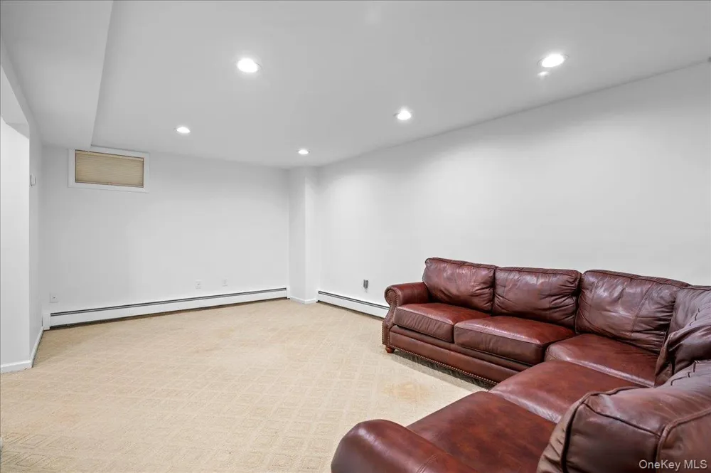 76 Smith Avenue Nyack, NY 10960