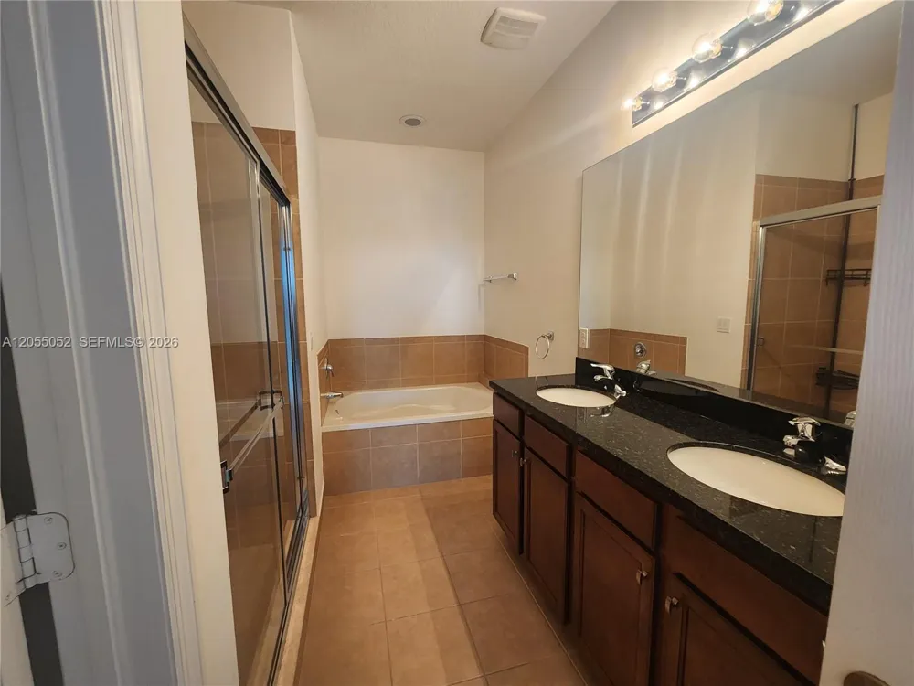 2813 SW 119th Way Miramar, FL 33025