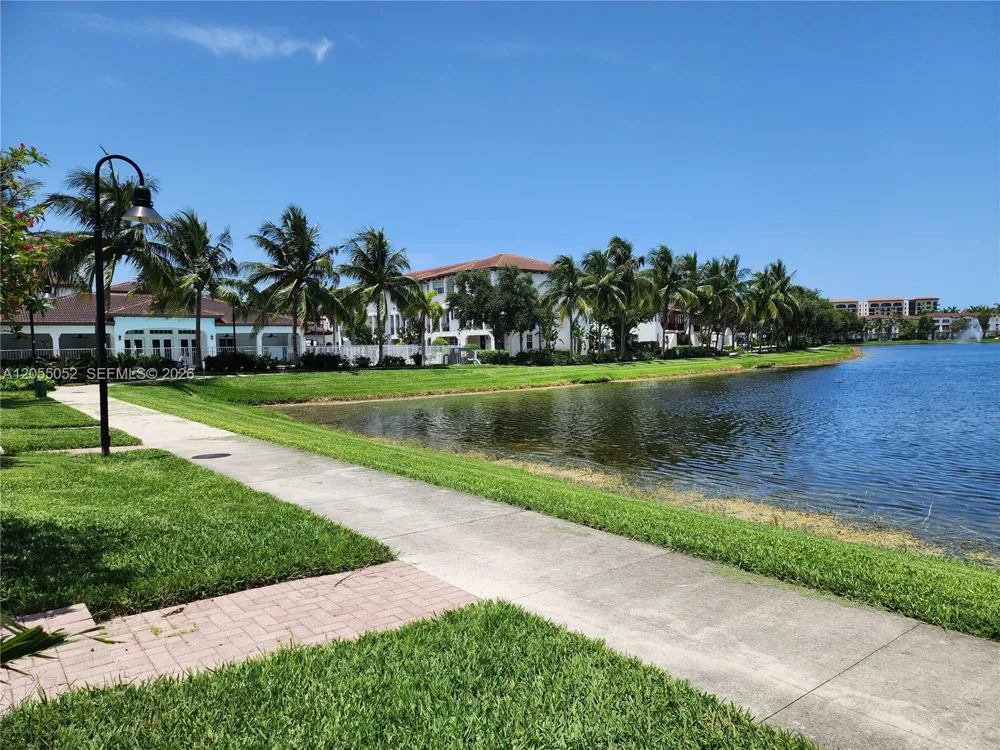 2813 SW 119th Way Miramar, FL 33025