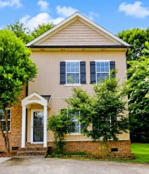 1217 Angie Lane NE