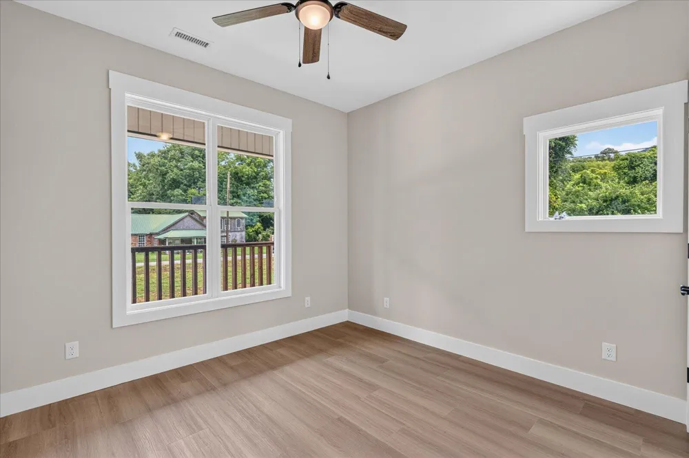 8880 Griffith Highway Whitwell, TN 37397