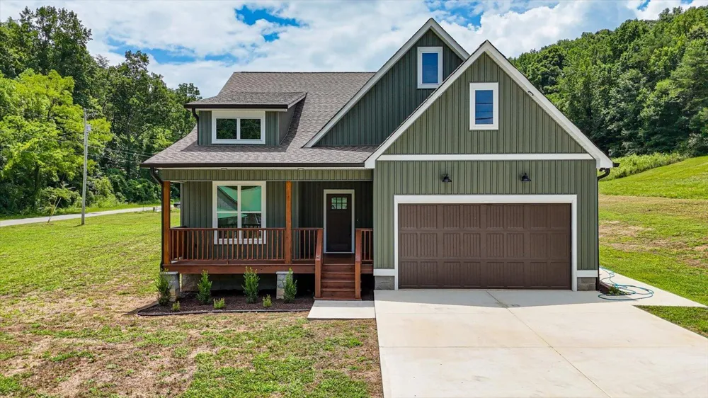 8880 Griffith Highway Whitwell, TN 37397