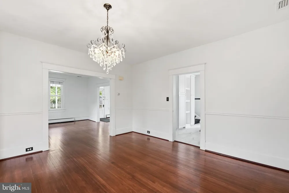 6924 SUNDOWN ROAD Laytonsville, MD 20882