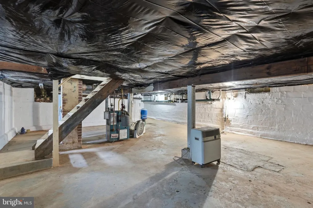 6924 SUNDOWN ROAD Laytonsville, MD 20882