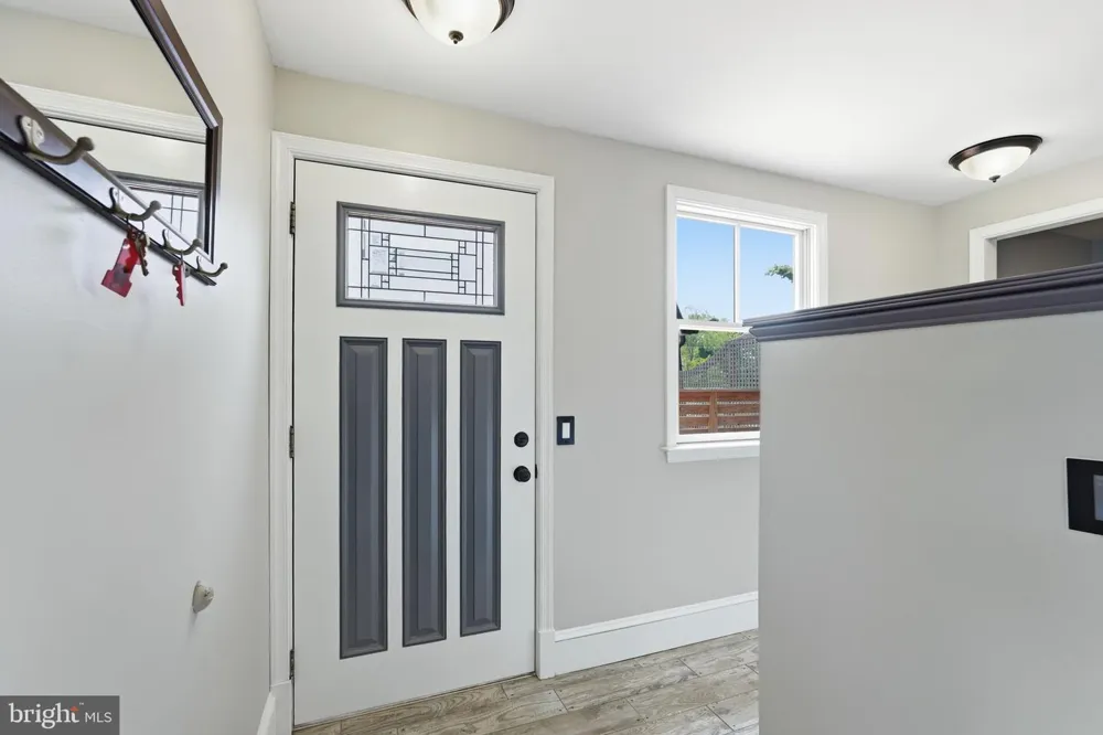 6924 SUNDOWN ROAD Laytonsville, MD 20882