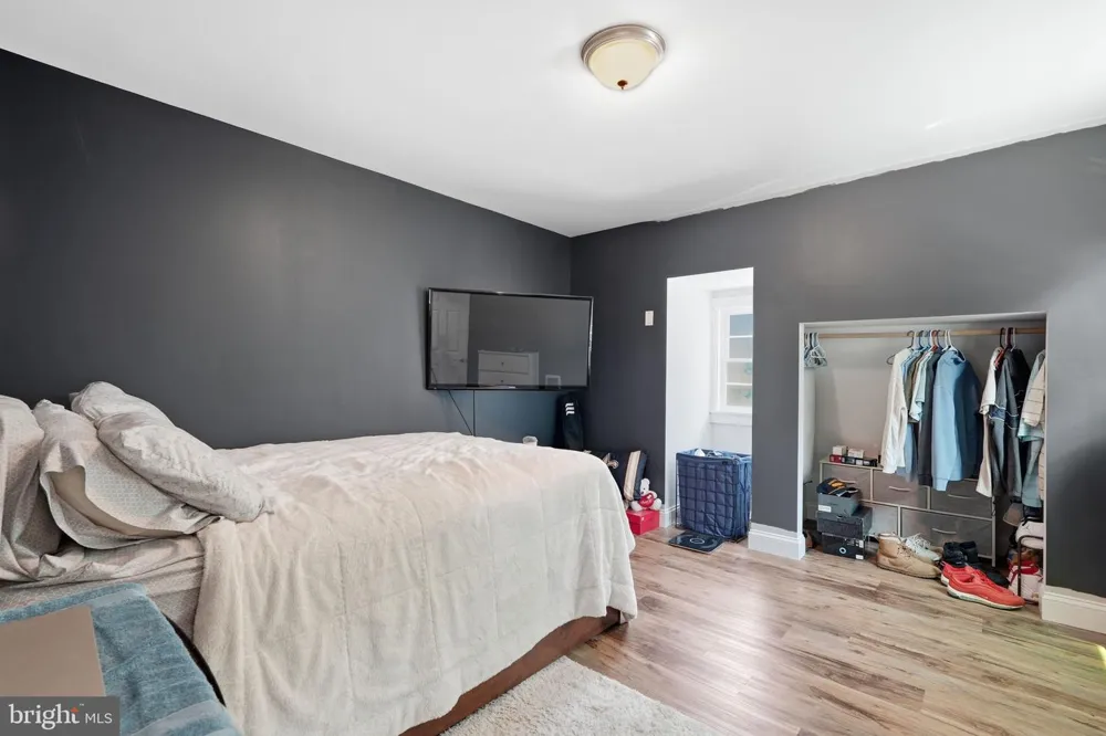 6924 SUNDOWN ROAD Laytonsville, MD 20882