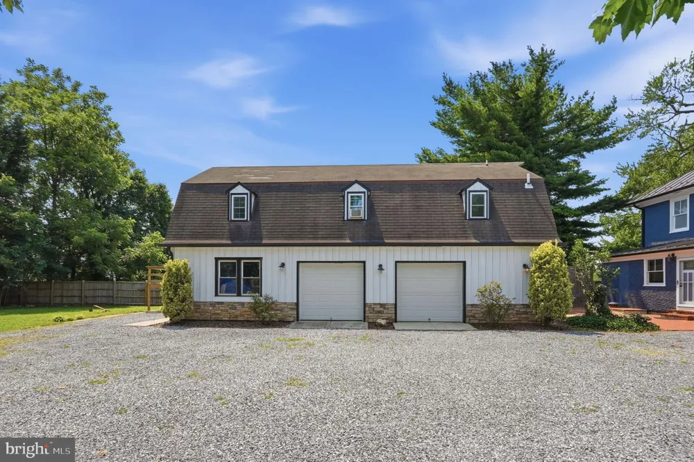 6924 SUNDOWN ROAD Laytonsville, MD 20882
