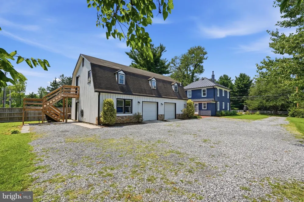 6924 SUNDOWN ROAD Laytonsville, MD 20882