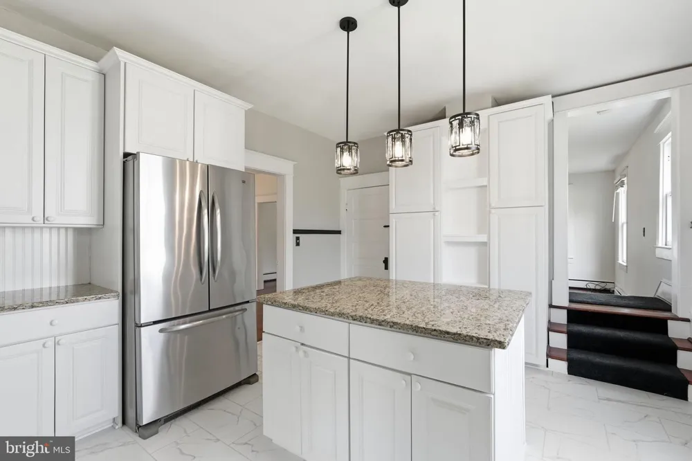 6924 SUNDOWN ROAD Laytonsville, MD 20882