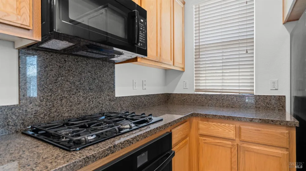 2714 Tribeca Place Fairfield, CA 94533