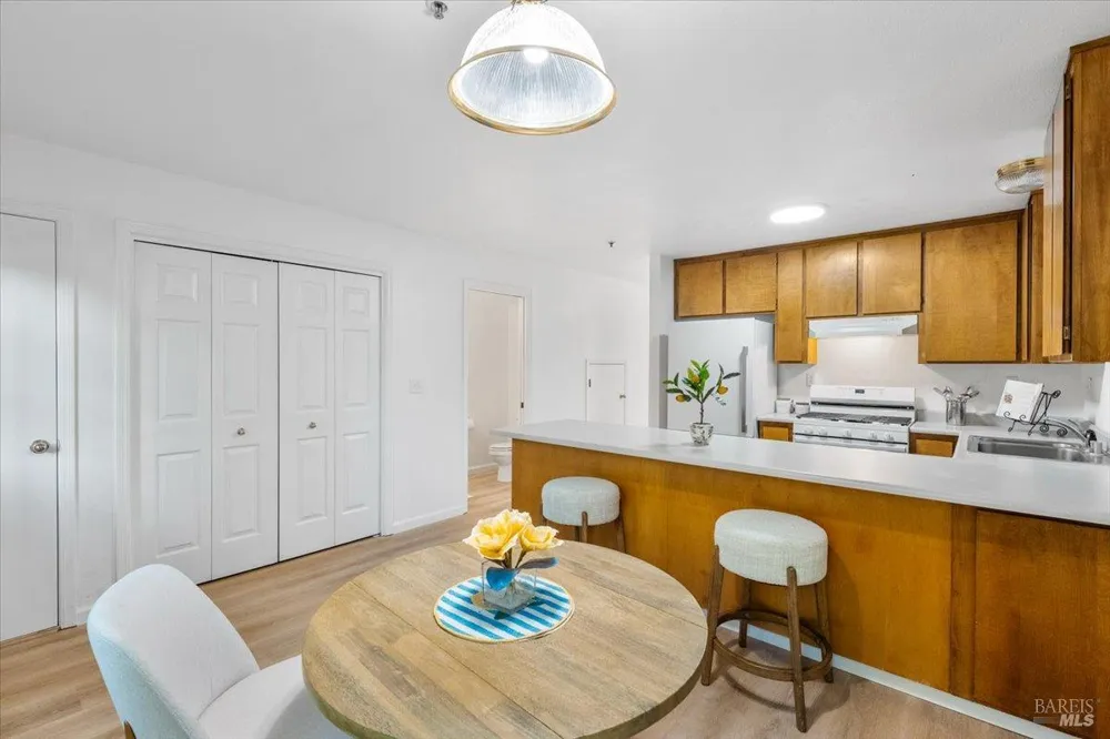 7008 Marsh Way Cotati, CA 94931