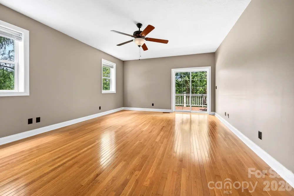 93 Big Sky Drive Leicester, NC 28748