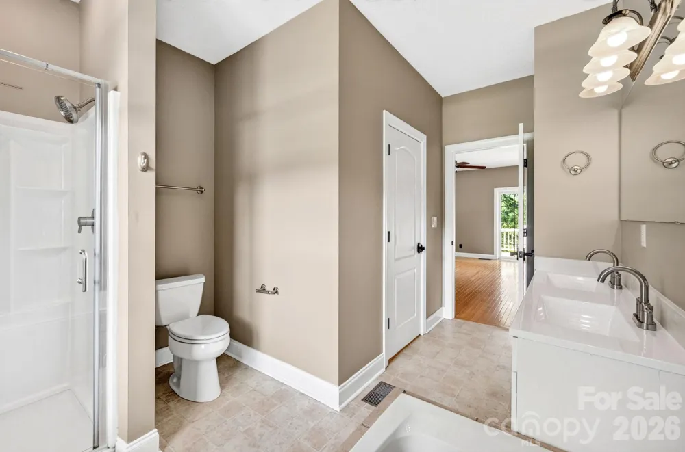 93 Big Sky Drive Leicester, NC 28748