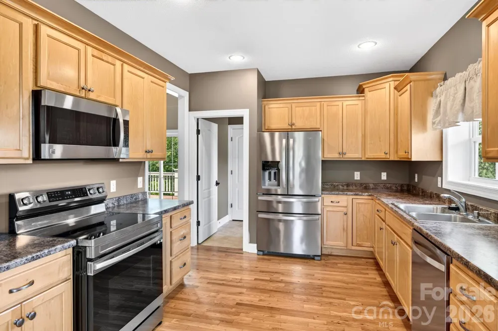93 Big Sky Drive Leicester, NC 28748