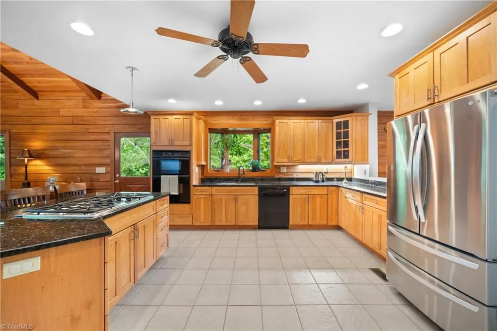 1212 River Bluff Trail Tobaccoville, NC 27050