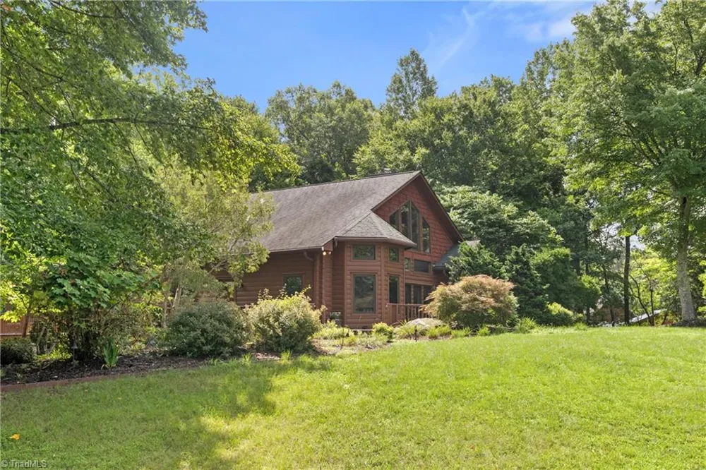 1212 River Bluff Trail Tobaccoville, NC 27050