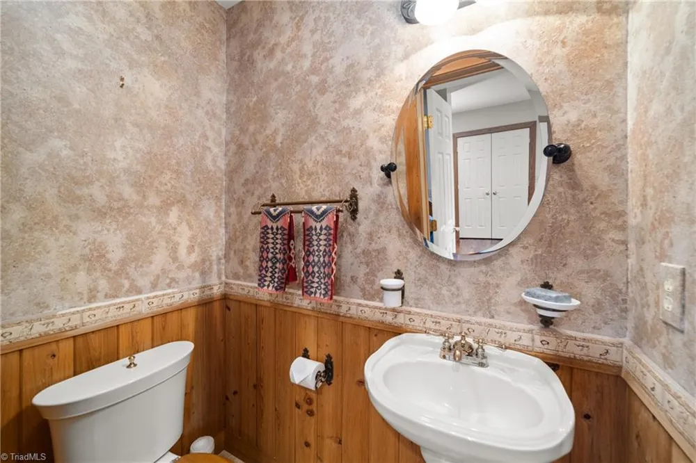 1212 River Bluff Trail Tobaccoville, NC 27050