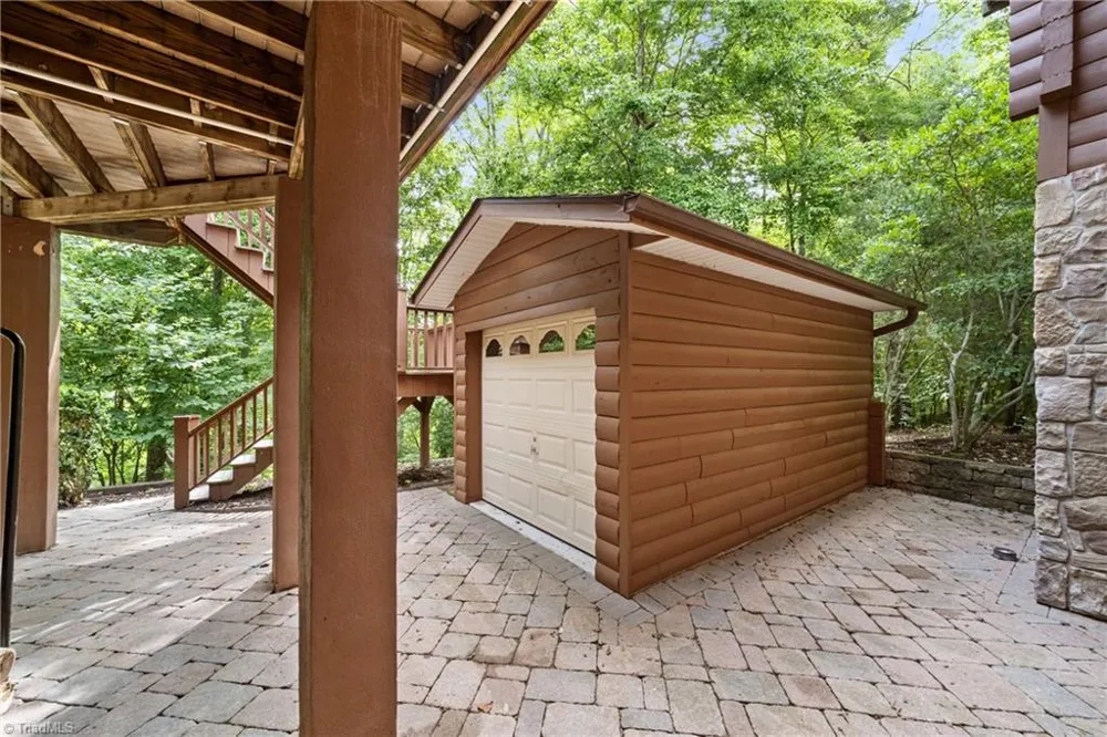 1212 River Bluff Trail Tobaccoville, NC 27050