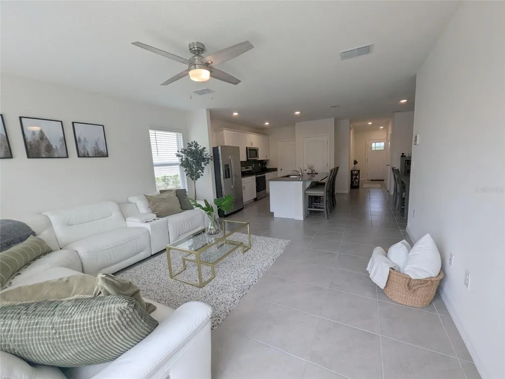60 BELLA LAGO CIRCLE Port Orange, FL 32129