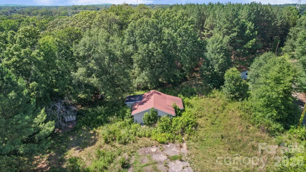 606 Robinson Clemmer Road Dallas, NC 28034