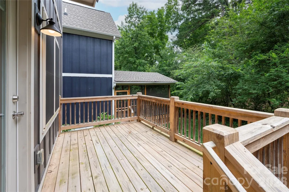 60 Wheeler Road Weaverville, NC 28787