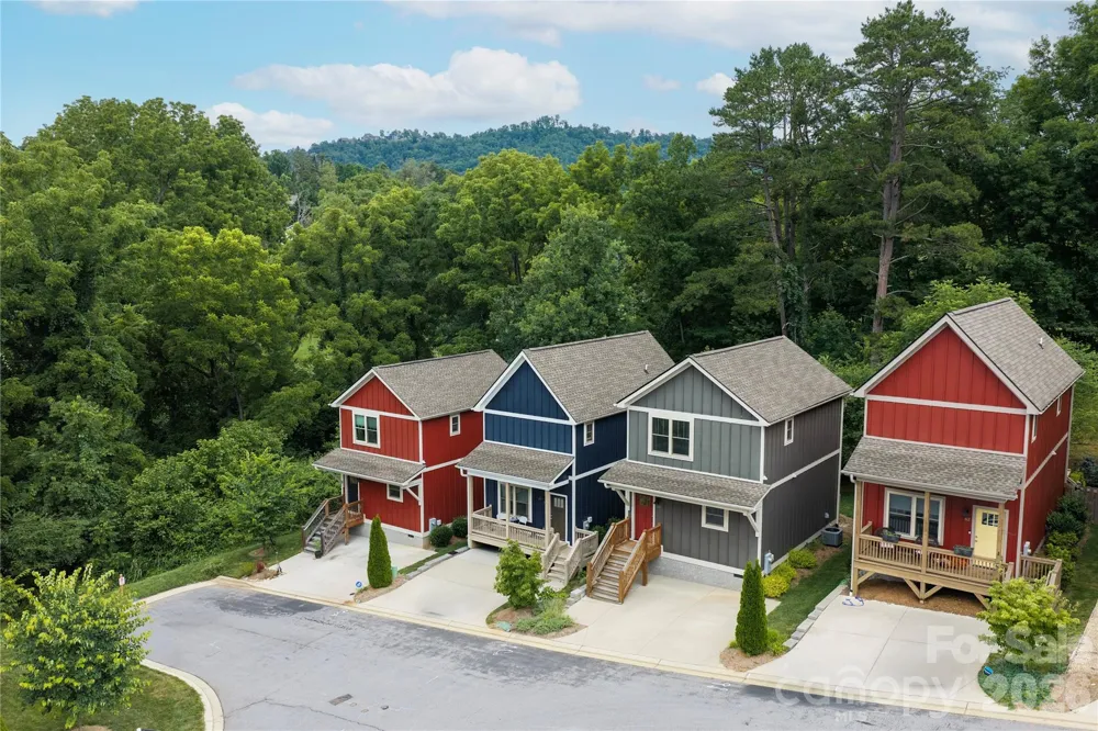 60 Wheeler Road Weaverville, NC 28787