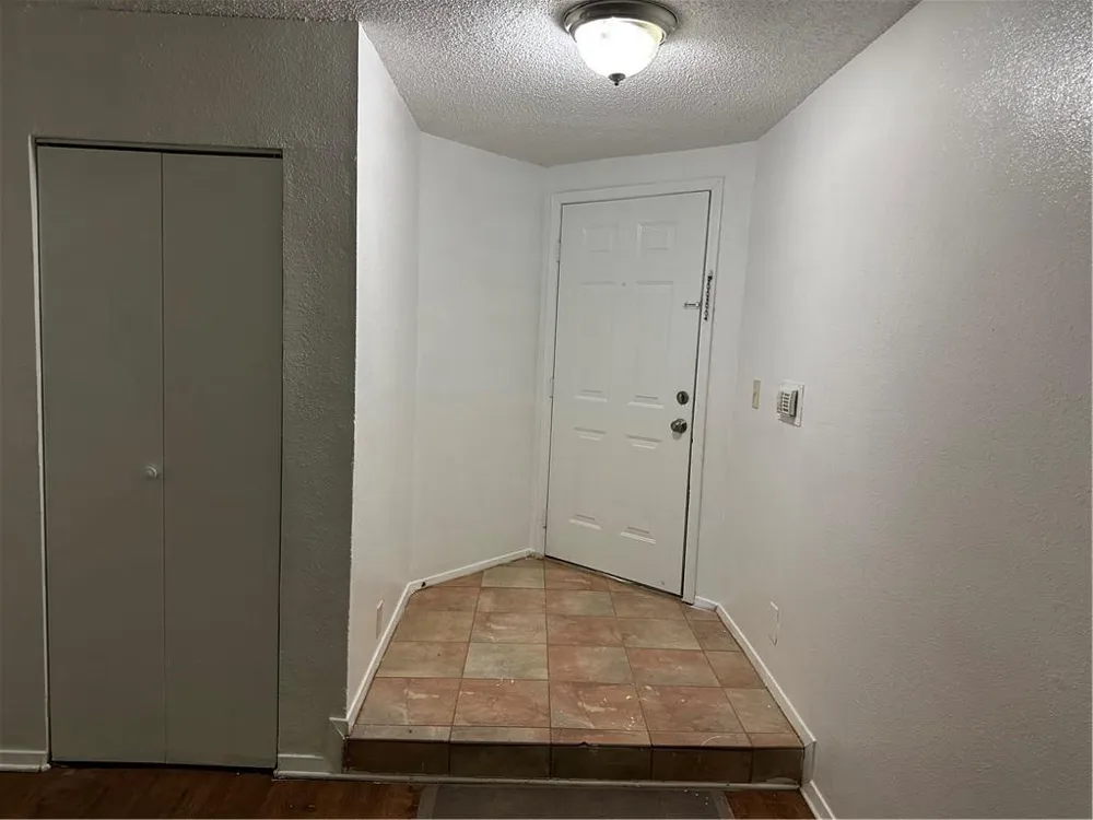 913 Seasons Parkway Norcross, GA 30093