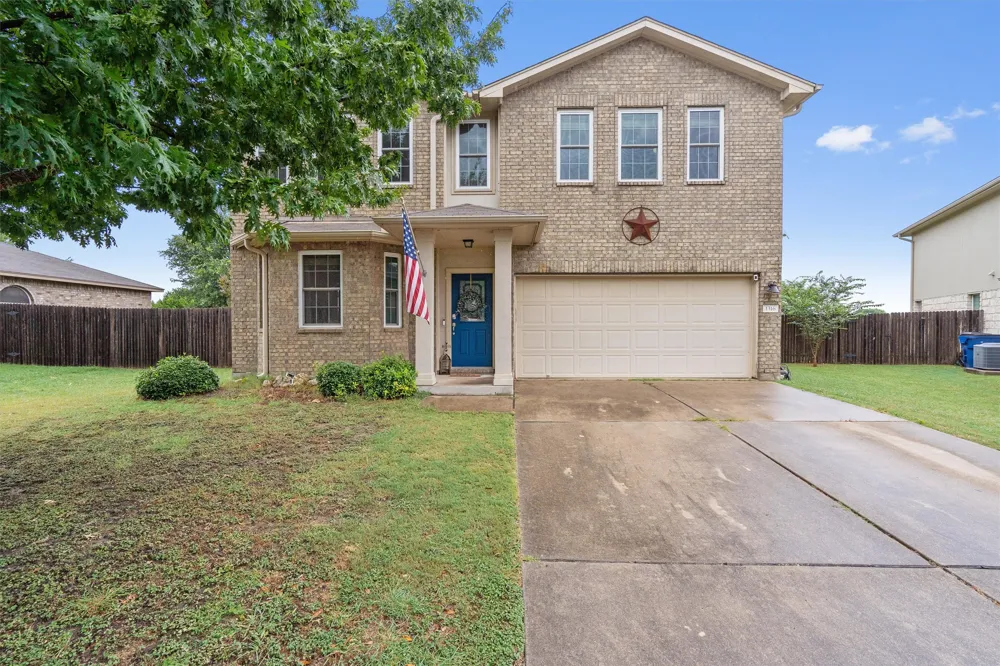1316 Hensley Drive Leander, TX 78641
